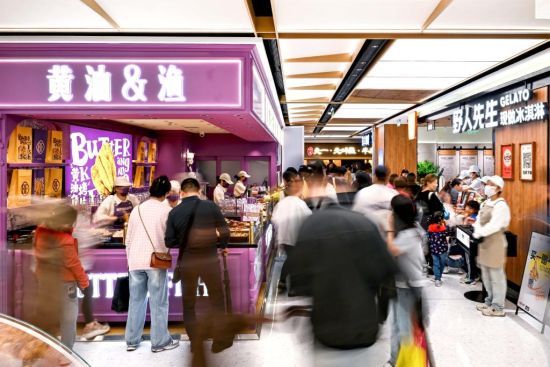 10��5�գ��˿�������������ʹ������Ĺ�� �»������ �޾�һ ��