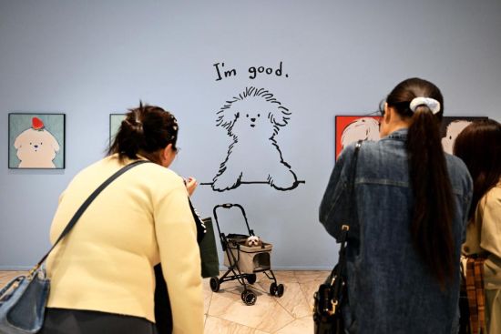 10��5�գ��˿ʹ���������������Ǵ򿨡� �»������ �޾�һ ��