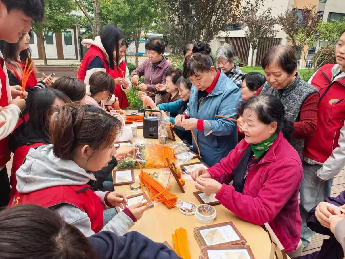 手工制作现场。 手工制作现场。