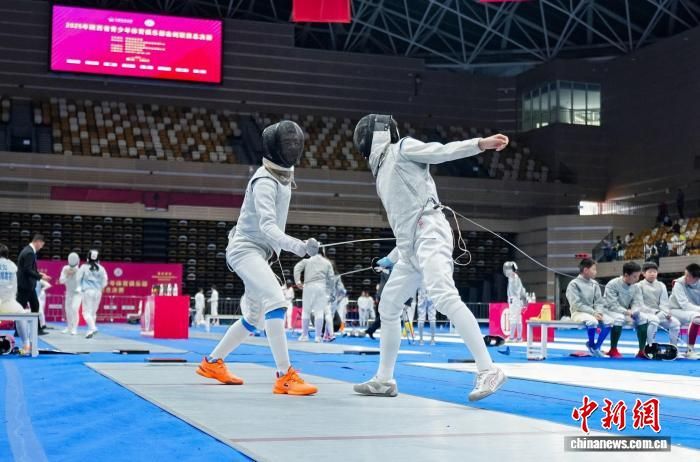 ͼΪСѡڱлӽԾ(ίṩͼ)