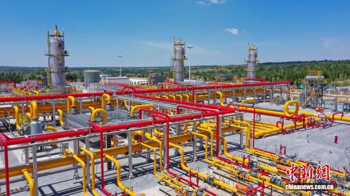 长庆油田储气库协同发力,提升天然气管网储气调峰和应急保障能力。 杨万忠 摄 长庆油田储气库协同发力,提升天然气管网储气调峰和应急保障能力。 杨万忠 摄