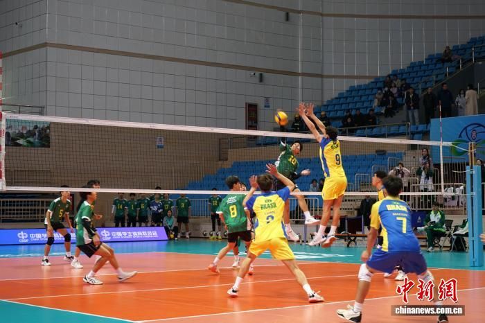 125գU15ѧĻͼΪŶӶԱ(ɫ)ǰ  Ұ 