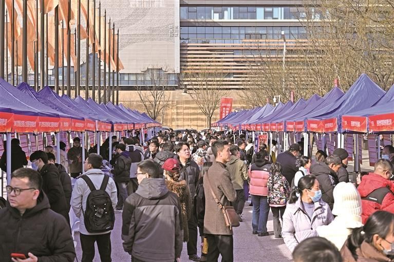 �����С������ж���ר����Ƹ��ֳ�(������Ƭ)��