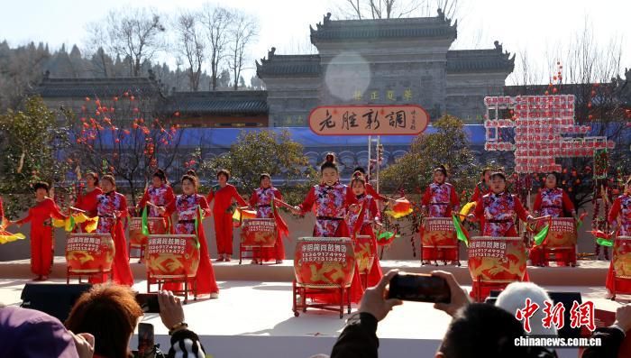 ͼΪ˫Ȫ�塰�������ֳ��� ��μ ��