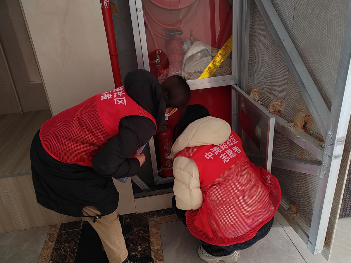 ������μ�������Ͻֵ���̲·����־Ը�߼��ά���������ġ�