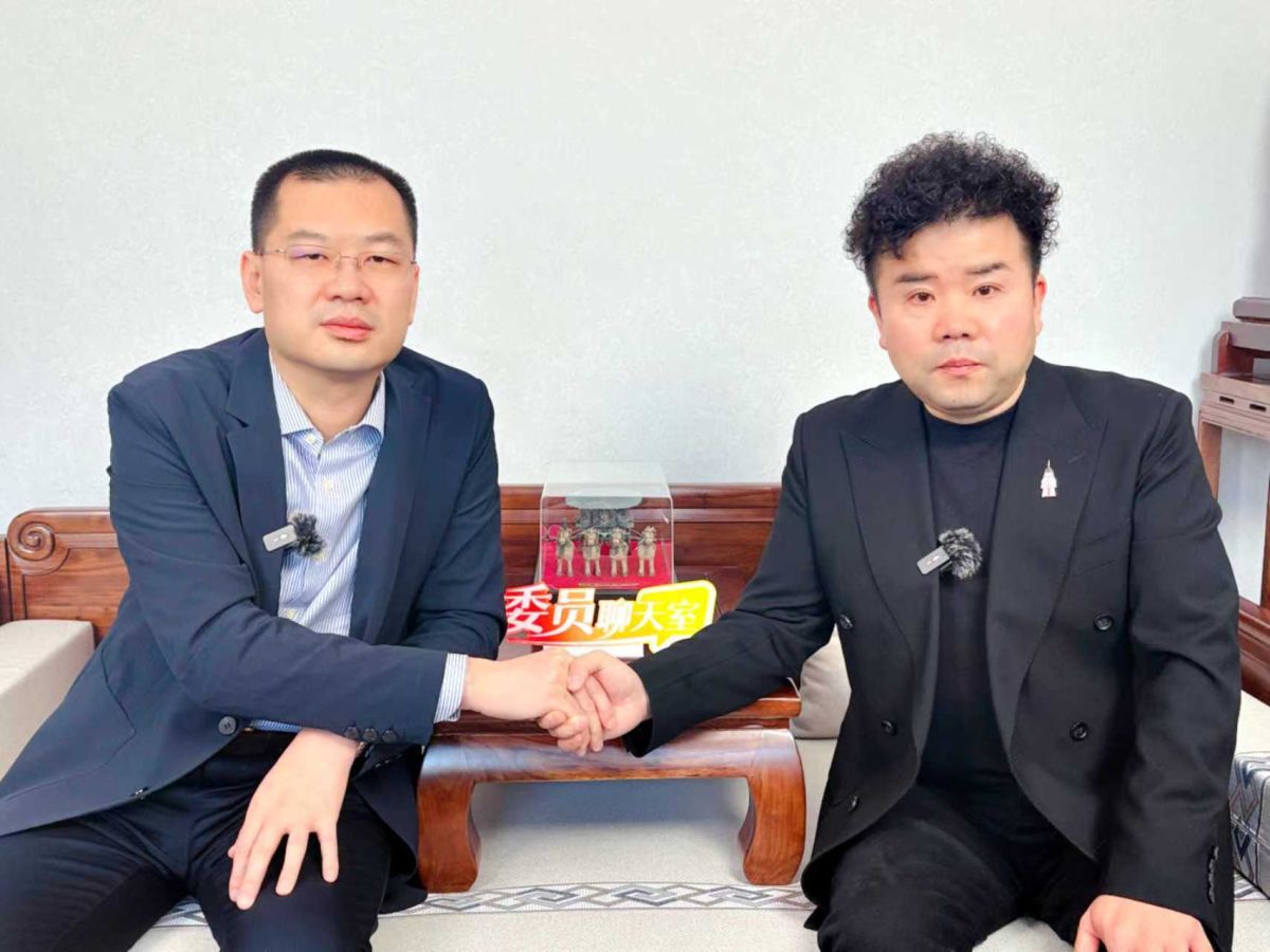 ������ͨ��ѧ��һ����ҽԺ����������Ź㽡(��)������ʡ��ЭίԱʷ�����졣