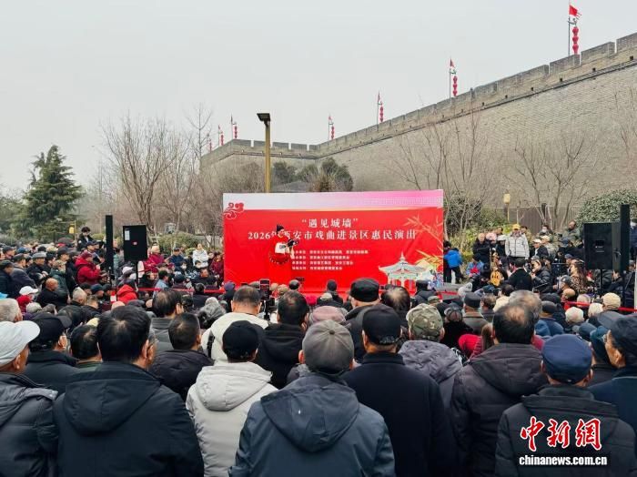 2��5�գ�������ǽ�¼�����Ϊ��ǻ���������ڡ���Ӣ�� ��