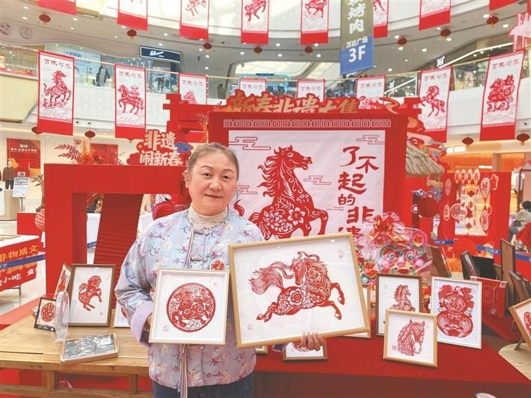 ������ӭ��չ��չ���ֳ�����μ��ֽ���Ŵ����Դ����˲ܾ�չʾ������Ʒ������ ��