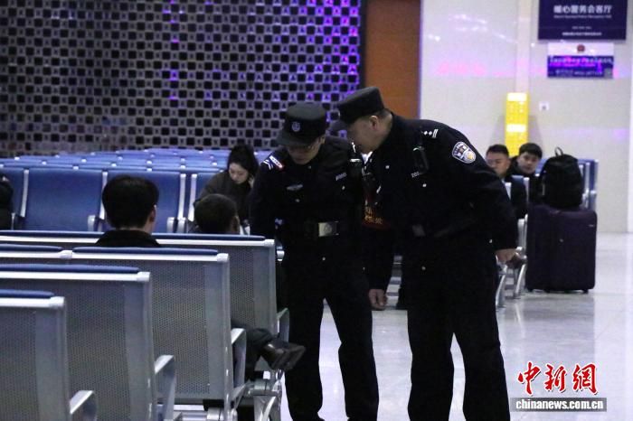 ���ᱣ���ں��ҿ�չ��ȫ���������� ��