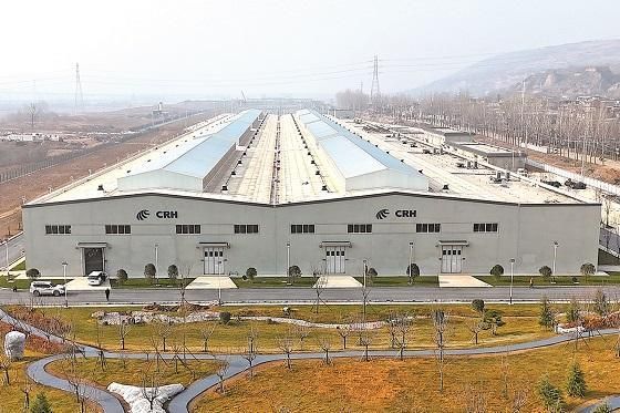 图为已建设完成的动车检查库及边跨建筑。 图为已建设完成的动车检查库及边跨建筑。