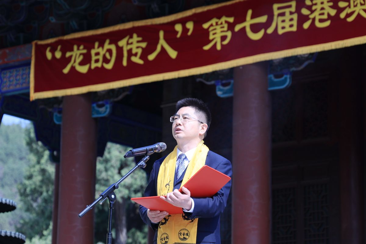 图为陕西省人民政府侨务办公室主任曾德超致辞。 图为陕西省人民政府侨务办公室主任曾德超致辞。