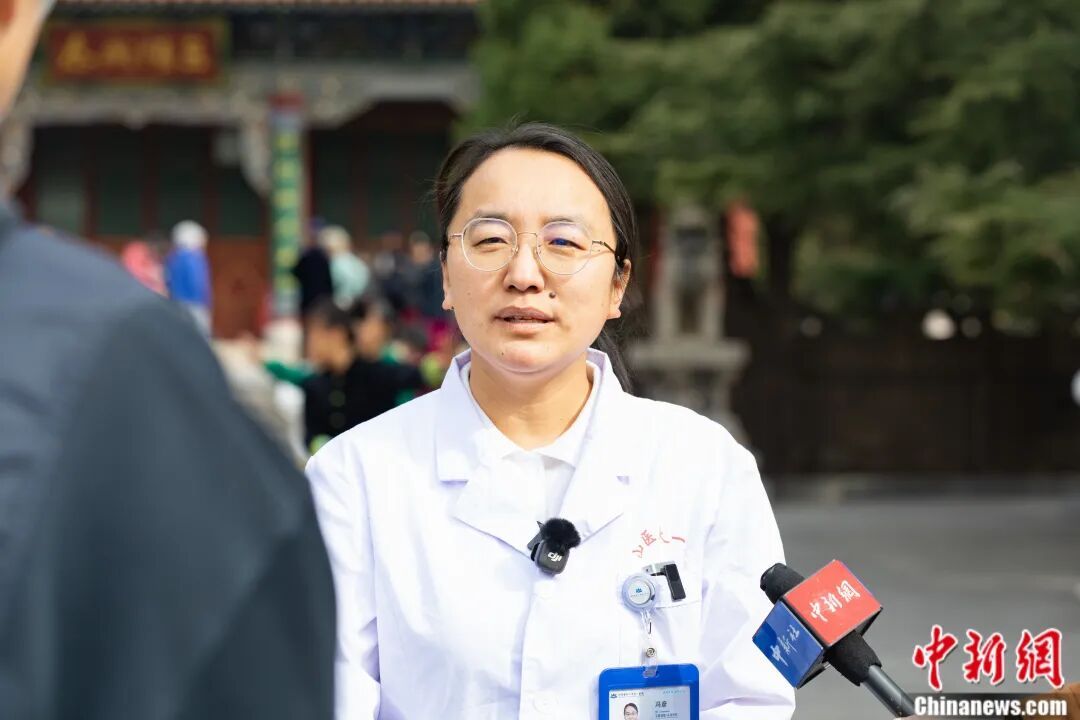 3月26日,山西太原,冯彦接受中新网记者采访。张杰 摄 3月26日,山西太原,冯彦接受中新网记者采访。张杰 摄