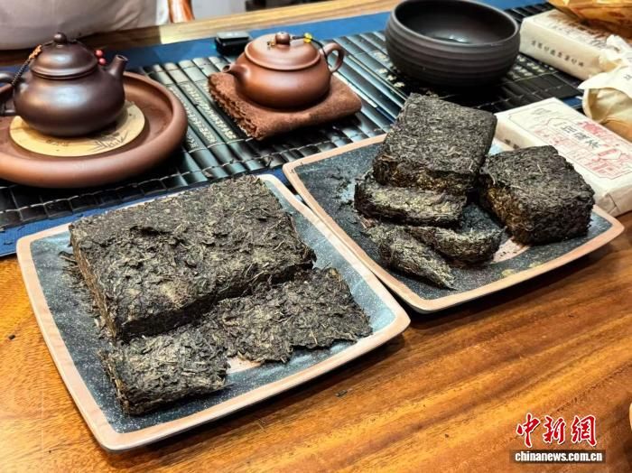 ͼΪ����������衣��Ӣ�� ��