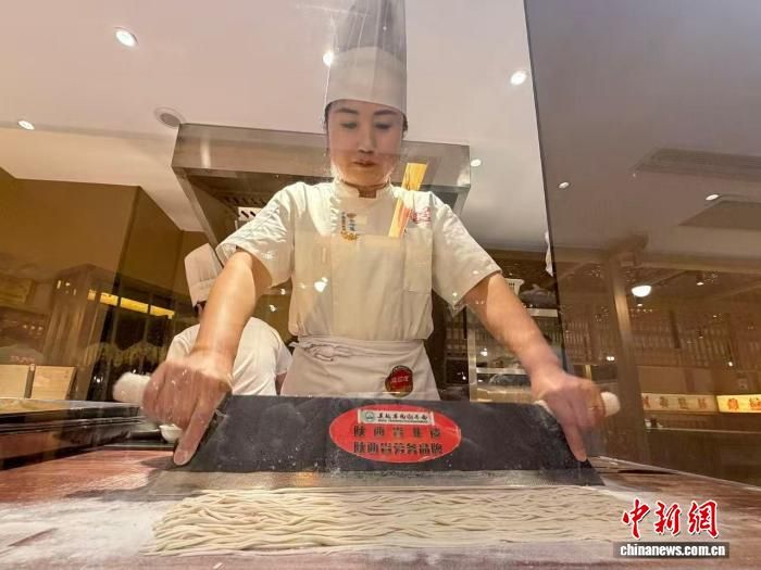 10��12�գ�����һ�����������������ڣ���ʦ���ڶ��档����������� ��һ�[ ��