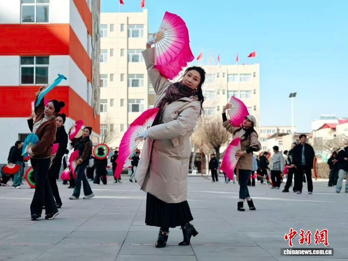 2��11�գ�֣����(ͼ��)�������ݳ�ǰ�������������� ��